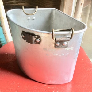 Camp Utensil Cookware Triangular Dish Aluminum Belt Attachment
