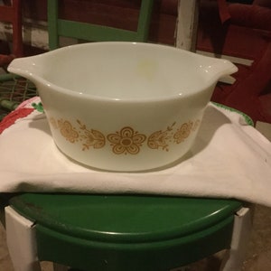 Pyrex Butterfly Gold Cassarole Dish Glass 1960