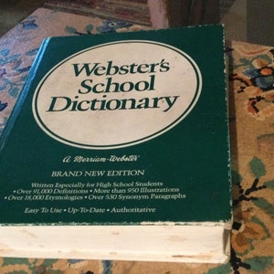 Dictionay Websters High School Hardbound 1980