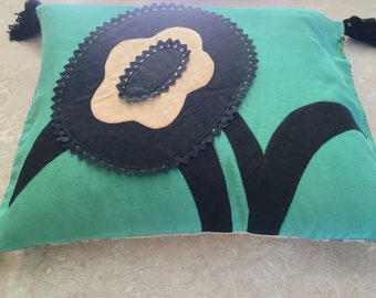 Pillow Art Decor 1940 Black Green Tassels