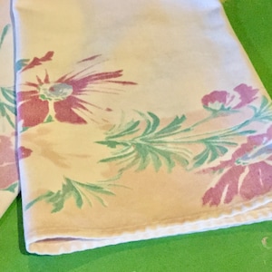 Hand Towel Rose Flower Linen Vintage