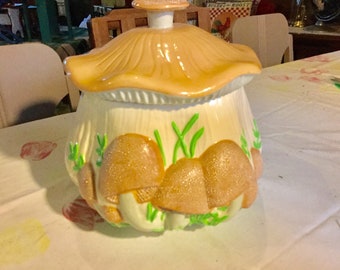 Mushroom Tureen Mid Century Arnels 1970 Kitchen Soup Bowl