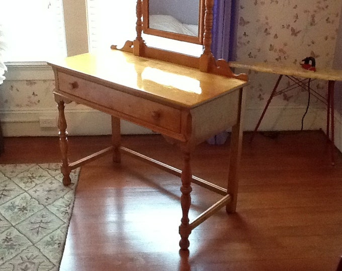 1940s Blonde Wood Vanity Table With Mirror Etsy