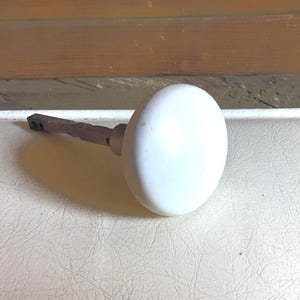 Door Knob White Cast Metal Ceramic antique