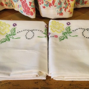 Pillow Cases Yellow Roses Vintage