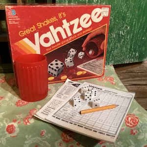Yahtzee Game 1982 Milton Bradley Dice