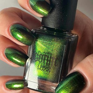 Cyber Goth, Metallic Chameleon Nail Polish, Shifts Green to Blue to Turquoise and Gold With Black Base.