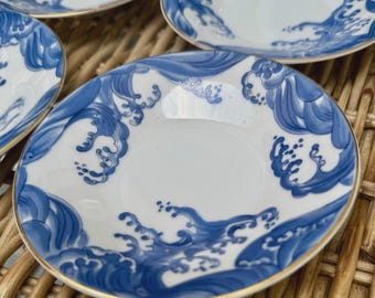 4 Takahashi San Francisco Japan Small Gold rim Wave Bowls Blue & White 5”