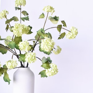 30" Faux Green Snowball Hydrangea Stem