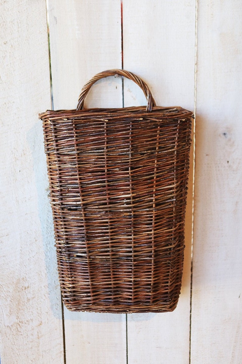 11 x 17 Wicker Basket w/Handle image 1