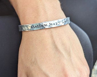 Gift for Grandma, Mothers Day Gift, Personalized Name Bracelet, Mom Bracelet, Grandmother Bracelet, Custom Cuff Bracelet