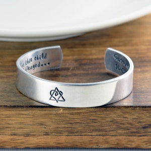 Personalized Adoption Bracelet, Adoption Triangle Heart Symbol Cuff, Adoption Gifts, Adoption Jewelry, Foster Mom, For this child I prayed