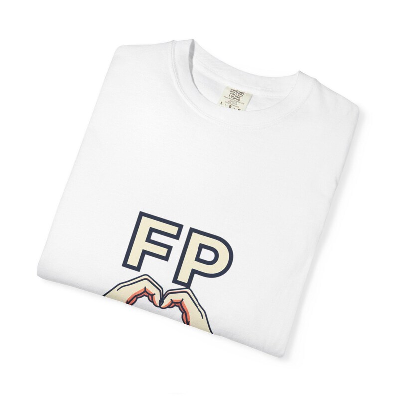 FP ハート ハンズ フェイバリット パーソン Tシャツ | ハンド ハート グラフィック Tシャツ 画像 3