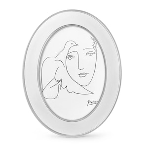 Oval 5 x 7 Picture Frames, Silver Modern 5 by 7 Photo Frame with High Definition Glass Front