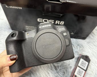 Canon EOS R8 Mirrorless Camera Full Frame – 24MP 4K Video Lightweight Photography Camera