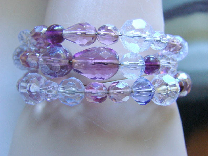 Jewelry Vintage Amethyst Crystal Aurora Borealis /& Lucite Wrap Bead Bracelet Jewellery