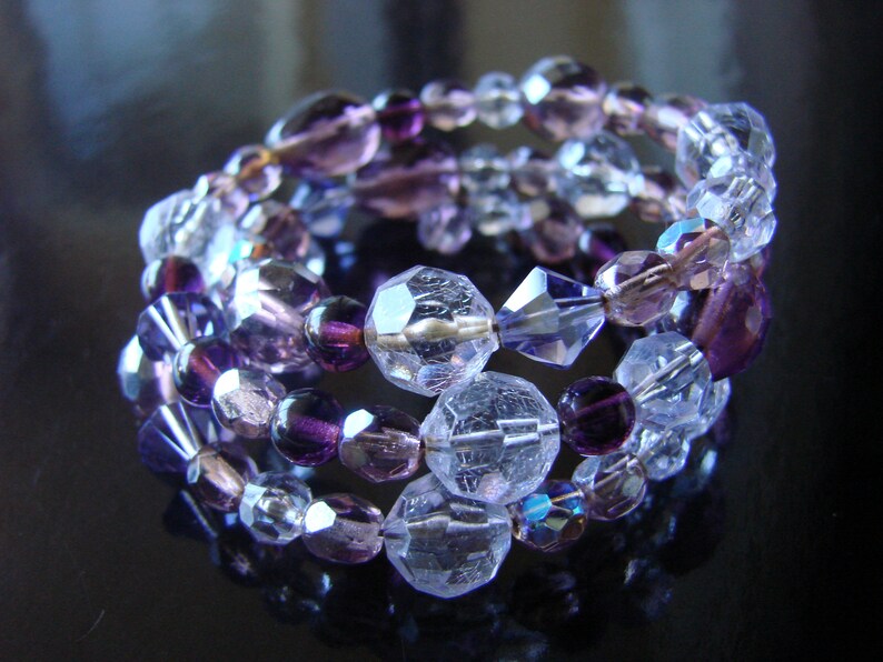 Jewelry Vintage Amethyst Crystal Aurora Borealis /& Lucite Wrap Bead Bracelet Jewellery