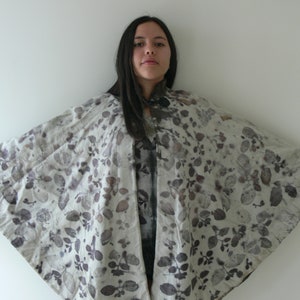 SALE Wool Cape Dyed with Plants, Lined, Unisex One Size image 3