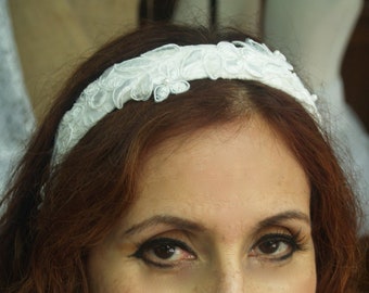 Wedding Headband White lace,Destination weddings headband,Classic,white headband,First Communion,Confirmation,Traditional, headpiece