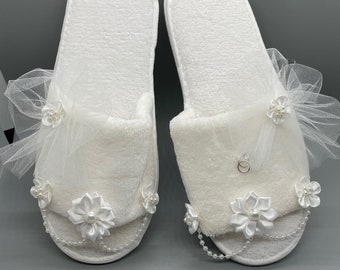 Brides Bedroom Slippers white tulle veil one set of rings and flowers, Bridal Slippers, Brides Comfort,Bridal Shower Gift,Wedding Slippers