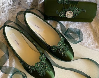 Green Ballerina shoes Wedding Slipper style Shoes Green lace w Crystals,Victorian,Renaissance, Irish Wedding satin slipper, lace up ribbon