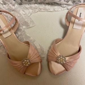 blush pink small heels