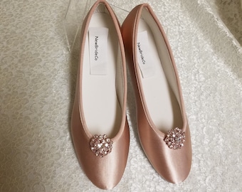 Rose Gold Flats Wedding shoes, Rose gold Satin flat shoes with rose gold brooch,Rose gold wedding, Rose Gold Flats, Bridal Rose Gold flats