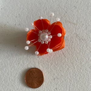 2 pinces à cheveux orange fleurs de demoiselle dhonneur, fleur de demoiselle dhonneur orange, cheveux petite fleur doranger, accessoire de cheveux de fille de fleur, vêtements de croisière, orange brûlé image 3