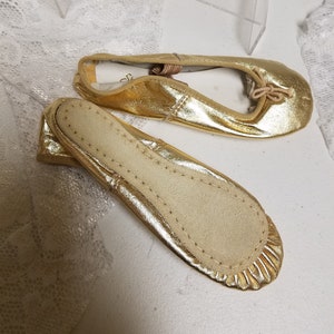 Ballerina Girls Gold Shoes,Flower girls Gold and Silver,ballerina gold slippers, girl flats,gold silver ballerina slippers, Pageant