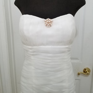 Light Ivory bridal gown strapless, SIZE 8 strapless Ivory wedding dress, long ivory dress minimalist style