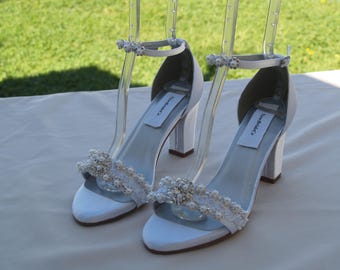 2 inch white block heels