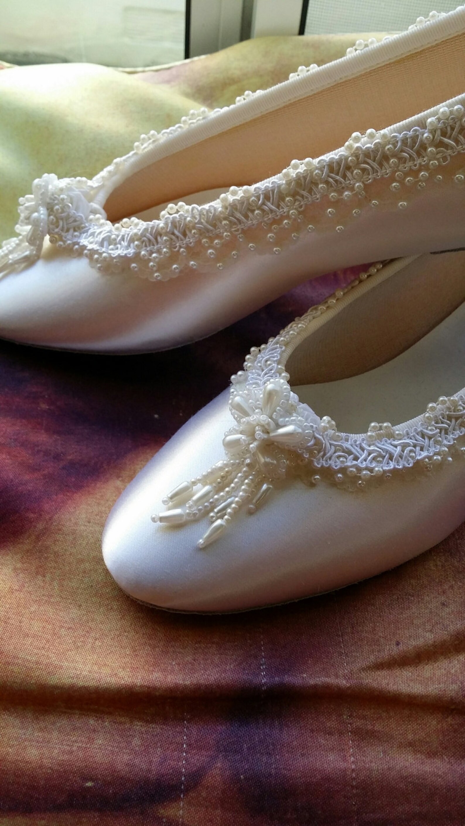 size 9 ballet style slippers offwhite satin w pearls flower,white bridal flats,pearl edging,white flowers,silver,ready to ship,