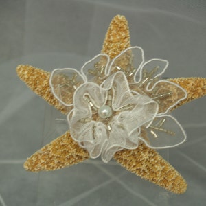 Wedding Starfish Hair piece adorned for Bride, HAIR ACCESSORIES for beach wedding ceremony, mermaid bride