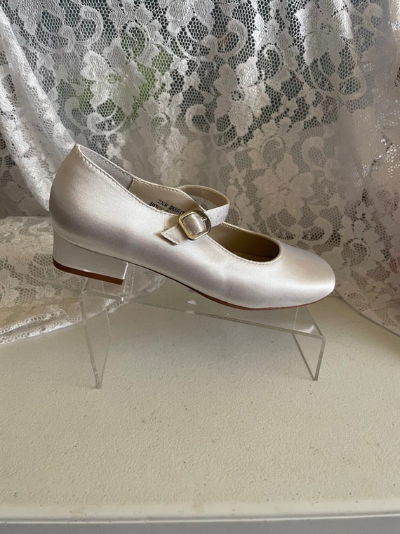 Girls silver flower shop girl shoes