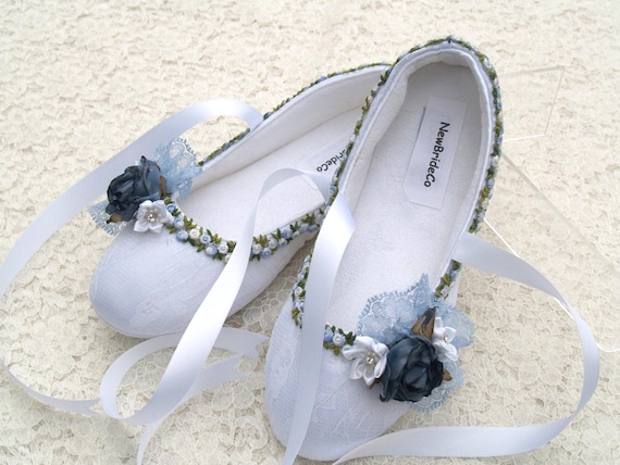 White Blue Bridal Flats, Vegan Shoes trimmed Blue, Something blue Flat shoes,Off White Ivory White,Ballet Style Comfort Slippers,Non Slip