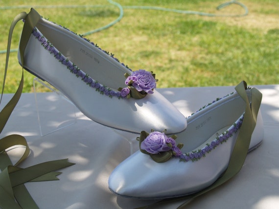 Wedding Lavender Flats flower trim green lavender, Ivory or White ballet style slipper, lace up ribbon style, touch of lavender, romantic Wedding Lavender Flats flower trim green lavender, Ivory or White ballet style slipper, lace up ribbon style, touch of lavender, romantic