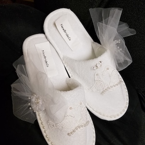 Bride Honeymoon Slippers with loving birds tulle veil one set of rings,Bridal Slippers, Brides Comfort,Bridal Shower Gift,Wedding Slippers