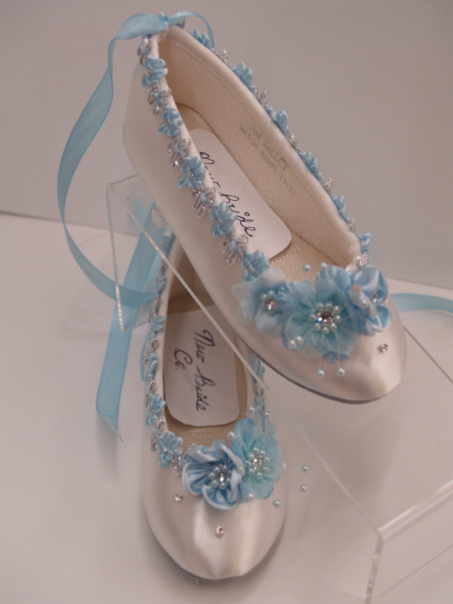 size 7 1/2 flower girl ballet style slipper blue white silver ready to ship,girls shoes,lace up ribbon,ballet style flats,light