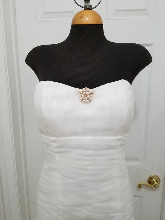 Light Ivory bridal gown strapless, SIZE 8 straple… - image 2