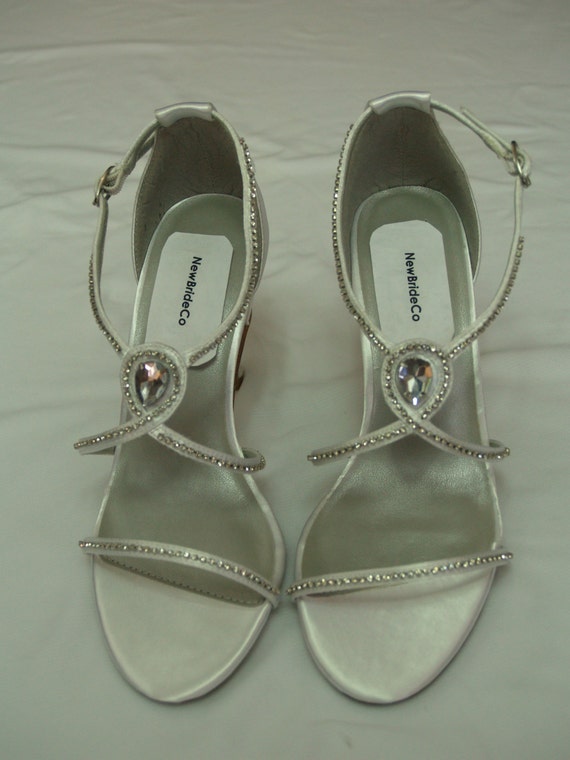 green cross shoes sale