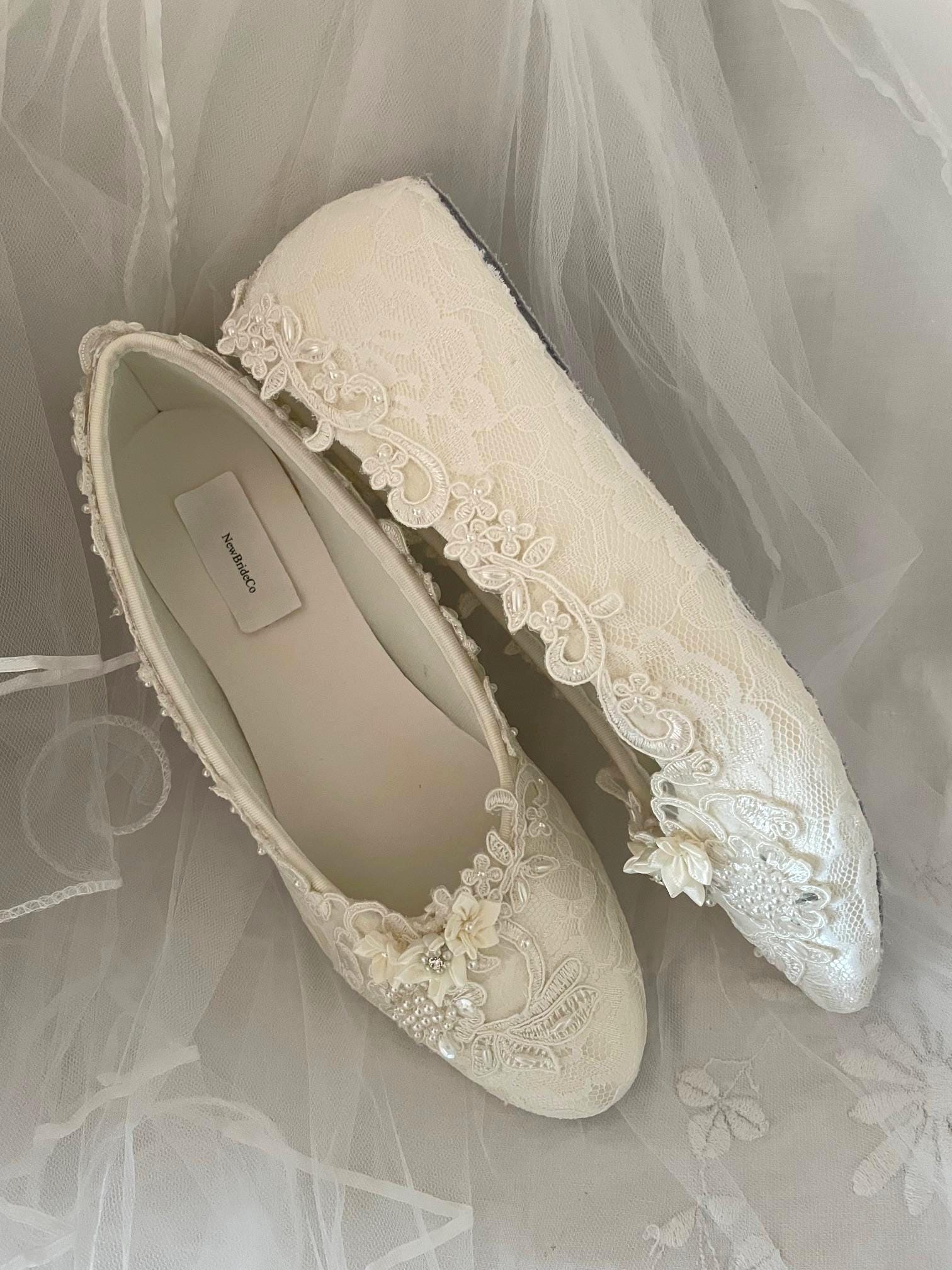 Ivory lace Wedding Flats Shoes Vintage inspired style,Ivory lace embellished flat shoes,Great Gatsby style flat shoes, Regency Era,Champagne