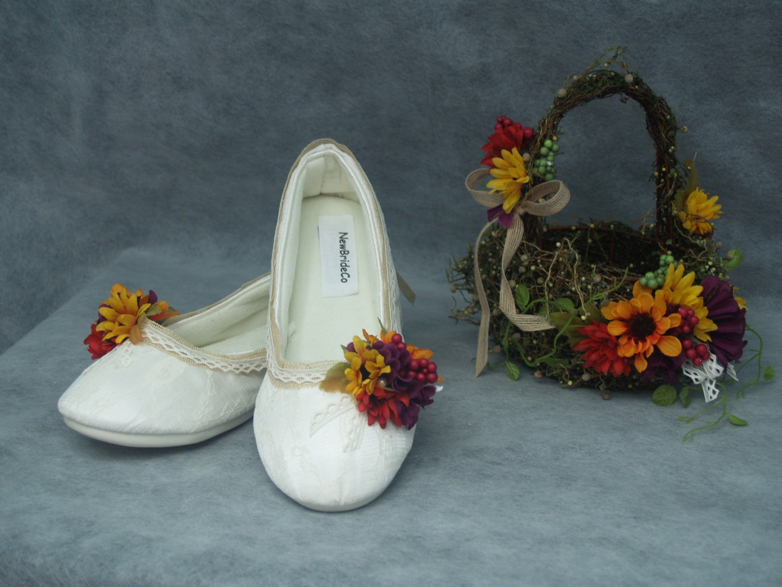 fall wedding flats rustic shoes, burlap and lace, autumn colors, ballet style flat slipper, outdoor garden party, woodland, whim