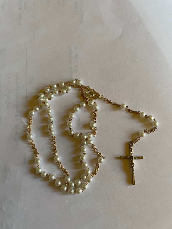 Baptism White/Gold Rosary beads, Communion Rosary… - image 3