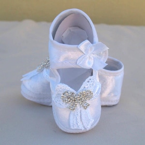 Baptism girls Shoes White 0 to 2, Victorian, Crystals Satin Mary Janes, Soft Sole Crib Booties, Christening,Baptism,Blessing, Gift