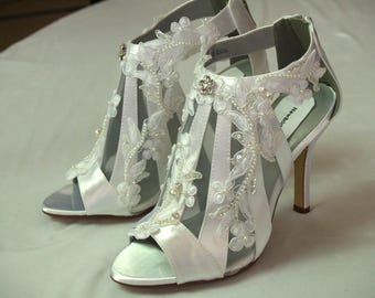 Victorian Wedding Boots Modern Shoes high heels, lace appliqué straps, Ankle Booties, Low Boots, Modern Wedding Heels, Peep Open Toe