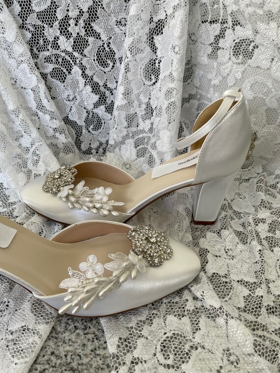 Witte trouwschoenen met vintage kant asares \u0026kristallen witte - Etsy  Nederland