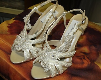 Trouwschoenen 3,5-inch hakken diamantwit kant en parels, hakken kant parels en kristallen Great Gatsby, Old Hollywood Glamour, open teen sandaal