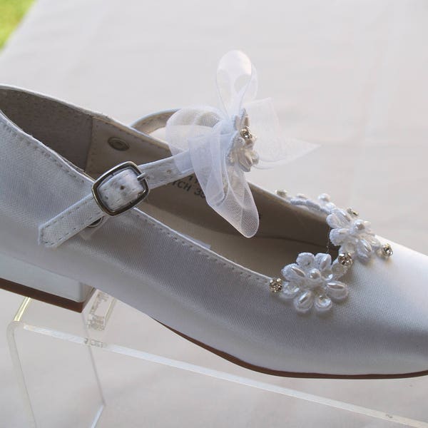 Girls Communion Shoe beaded Flower,3/4" heel white ivory plus more colors shoes,flower girls shoes,half inch heel, Pageant Wear, First Dance