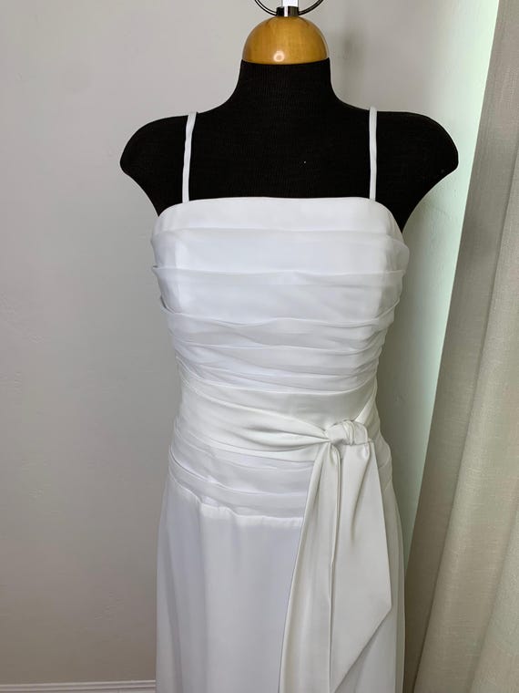 Vintage 2000s White Chiffon Wedding Dress: Strapless A-Line Gown, Size 8