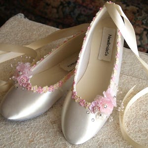 Wedding Ivory Pink Flats Satin Shoes - Pink Bridal Flat shoes, Pink Wedding Shoe,Pink Flowers, Lace Up Ballet Style Slipper